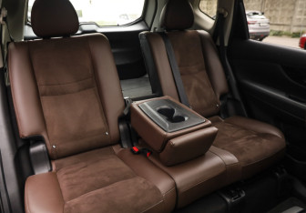 Подержанный автомобиль Nissan X-Trail 2021 года (29 фото)