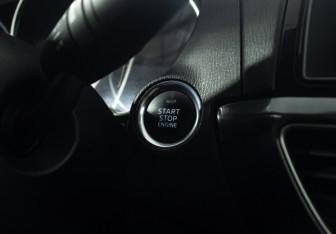 Подержанный автомобиль Mazda 6 Sedan 2014 года (18 фото)