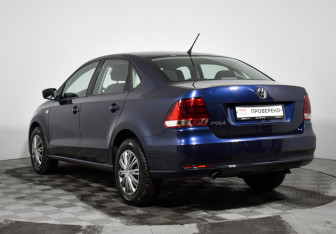 Подержанный автомобиль Volkswagen Polo Sedan 2016 года (7 фото)