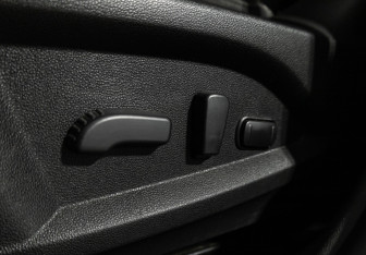 Подержанный автомобиль Renault Koleos 2019 года (15 фото)