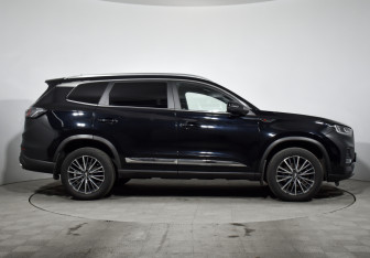 Подержанный автомобиль Chery Tiggo 8 Pro Max 2023 года (4 фото)