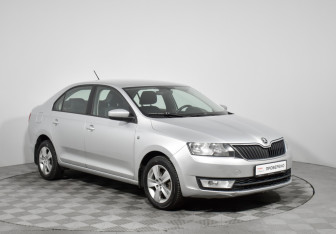 Подержанный автомобиль Skoda Rapid Liftback 2017 года (3 фото)