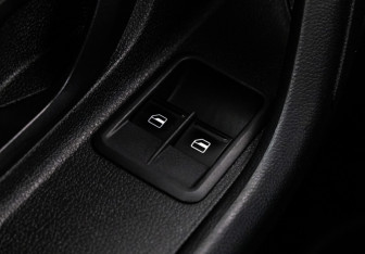 Подержанный автомобиль Skoda Fabia Hatchback 2013 года (13 фото)