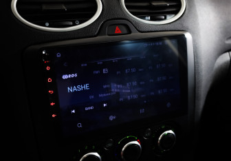 Подержанный автомобиль Ford Focus Hatchback 2007 года (15 фото)