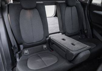 Подержанный автомобиль BMW X1 2019 года (31 фото)