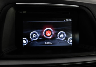 Подержанный автомобиль Mazda CX-5 2015 года (14 фото)