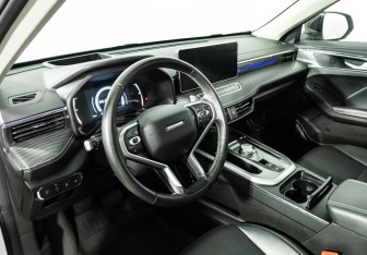 Подержанный автомобиль Haval Jolion 2024 года (11 фото)
