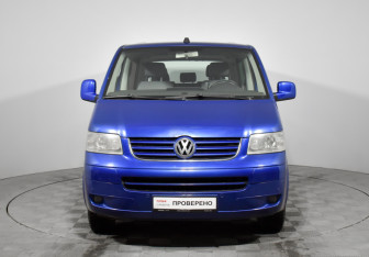 Подержанный автомобиль Volkswagen Multivan 2004 года (2 фото)