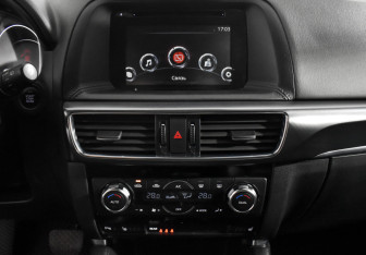 Подержанный автомобиль Mazda CX-5 2016 года (16 фото)