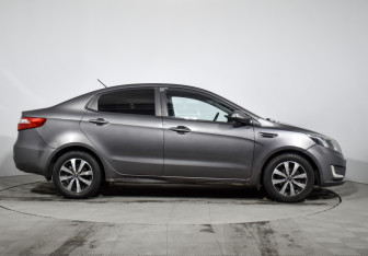 Подержанный автомобиль Kia Rio Sedan 2013 года (4 фото)
