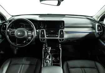 Подержанный автомобиль Kia Sorento 2020 года (13 фото)