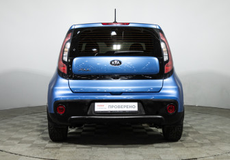 Подержанный автомобиль Kia Soul 2017 года (6 фото)