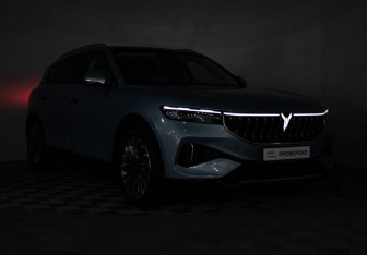 Подержанный автомобиль Voyah Free 2021 года (30 фото)