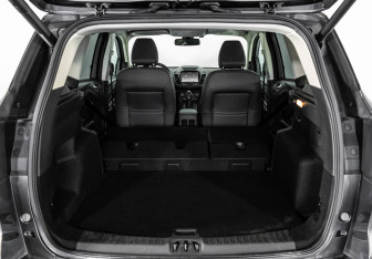 Подержанный автомобиль Ford Kuga 2018 года (25 фото)