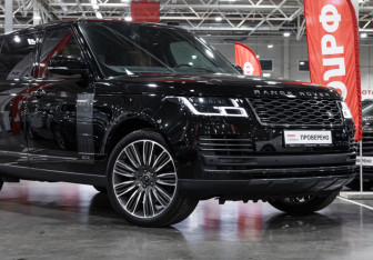 Подержанный автомобиль Land Rover Range Rover 2021 года (7 фото)
