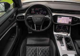 Подержанный автомобиль Audi A6 Sedan 2019 года (12 фото)