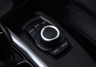 Подержанный автомобиль BMW X3 2021 года (20 фото)