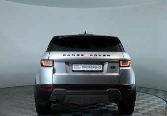 Подержанный автомобиль Land Rover Range Rover Evoque 2017 года (6 фото)