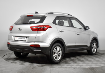 Подержанный автомобиль Hyundai Creta 2018 года (5 фото)