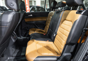 Подержанный автомобиль Volkswagen Teramont 2019 года (12 фото)