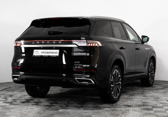 Подержанный автомобиль Jaecoo J8 2024 года (6 фото)