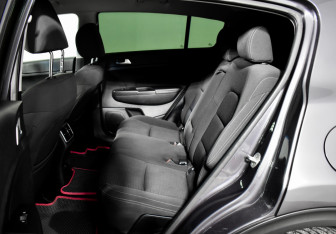 Подержанный автомобиль Kia Sportage 2017 года (11 фото)