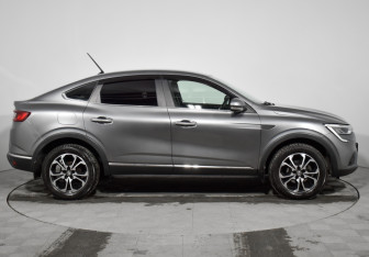 Подержанный автомобиль Renault Arkana 2020 года (4 фото)