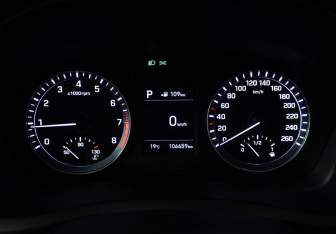 Подержанный автомобиль Hyundai Sonata 2017 года (12 фото)