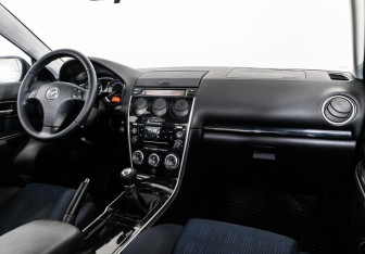 Подержанный автомобиль Mazda 6 Sedan 2007 года (9 фото)