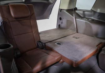 Подержанный автомобиль Chevrolet Tahoe 2019 года (34 фото)