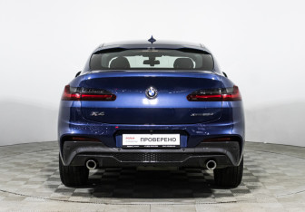 Подержанный автомобиль BMW X4 2019 года (6 фото)