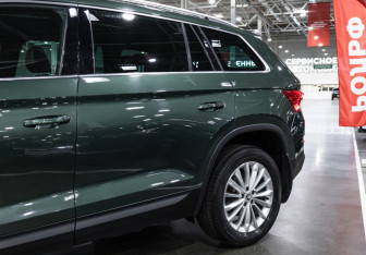 Подержанный автомобиль Skoda Kodiaq 2020 года (3 фото)