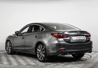 Подержанный автомобиль Mazda 6 Sedan 2018 года (5 фото)