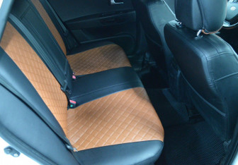 Подержанный автомобиль Kia Ceed Hatchback 2009 года (13 фото)