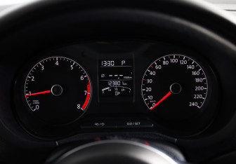 Подержанный автомобиль Volkswagen Polo Sedan 2018 года (13 фото)