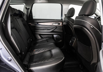 Подержанный автомобиль Exeed VX 2023 года (24 фото)