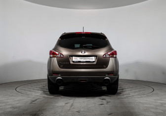 Подержанный автомобиль Nissan Murano Suv 2015 года (6 фото)