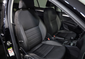 Подержанный автомобиль Skoda Octavia Liftback 2018 года (18 фото)