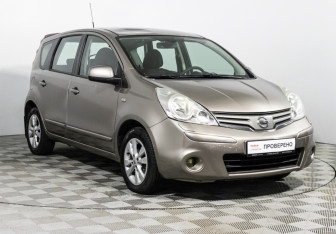 Подержанный автомобиль Nissan Note 2011 года (3 фото)