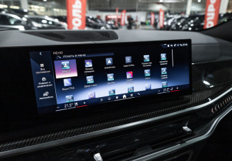 Подержанный автомобиль BMW X6 2023 года (22 фото)