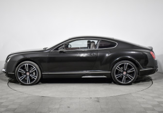 Подержанный автомобиль Bentley Continental GT Coupe 2007 года (8 фото)