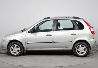 Подержанный автомобиль LADA (ВАЗ) Kalina Hatchback 2011 года (8 фото)