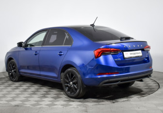 Подержанный автомобиль Skoda Rapid Liftback 2020 года (7 фото)