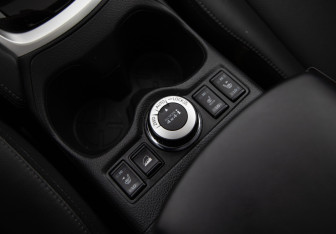 Подержанный автомобиль Nissan X-Trail 2021 года (15 фото)