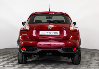 Подержанный автомобиль Nissan Juke 2018 года (6 фото)