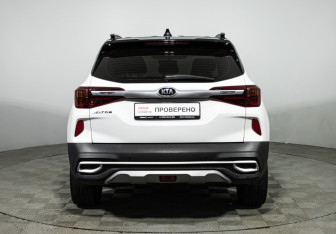 Подержанный автомобиль Kia Sportage 2018 года (6 фото)