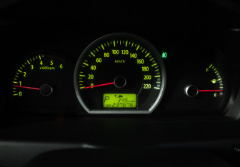 Подержанный автомобиль Kia Sportage 2009 года (12 фото)