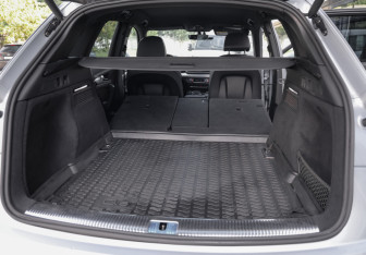 Подержанный автомобиль Audi Q5 2020 года (32 фото)