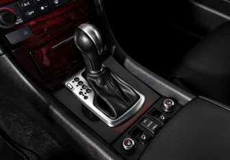 Подержанный автомобиль Infiniti QX50 2013 года (11 фото)
