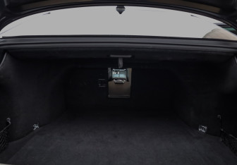 Подержанный автомобиль Genesis G90 2020 года (39 фото)